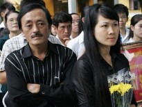 Danh hài Giang Còi chia tay người vợ 2 kém 25 tuổi