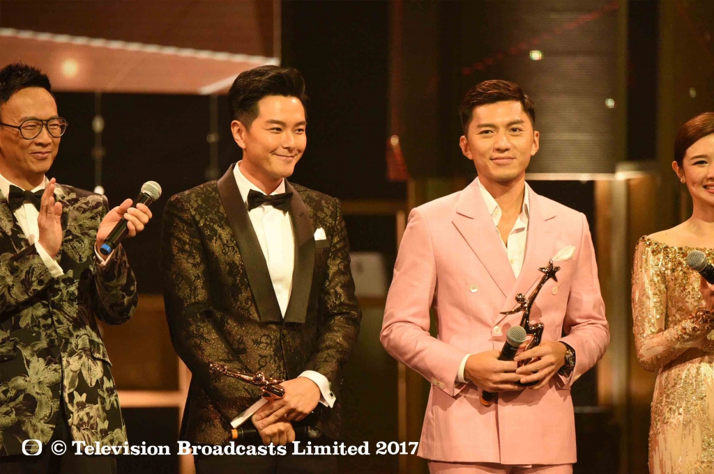 vuot qua ranh gioi gianh chien thang tuyet doi tai giai starhub tvb awards 2017