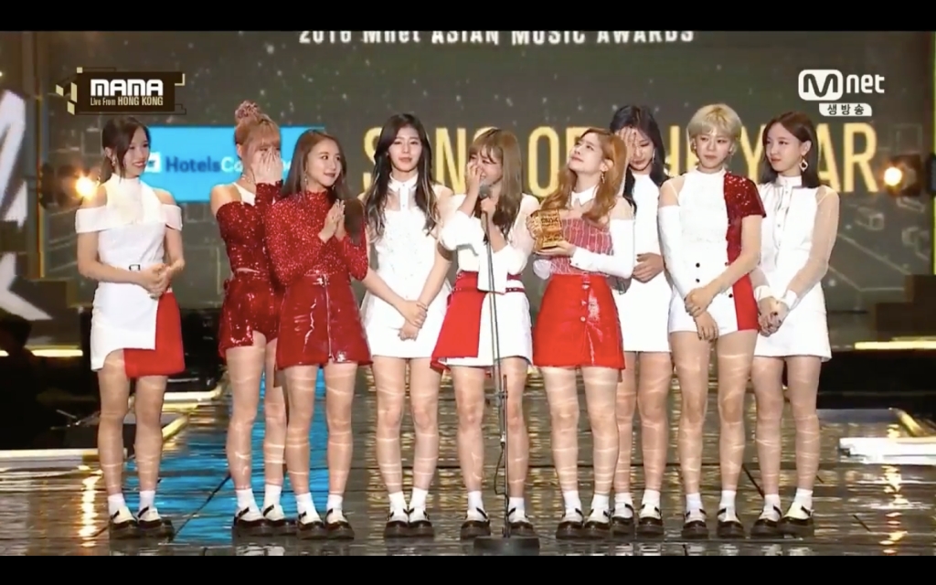 mama 2016 noo phuoc thinh co giai nghe si chau a xuat sac