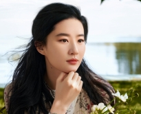 Lưu Diệc Phi đốn tim cư dân mạng với loạt ảnh cực nhẹ nhàng, xinh xắn đầu năm