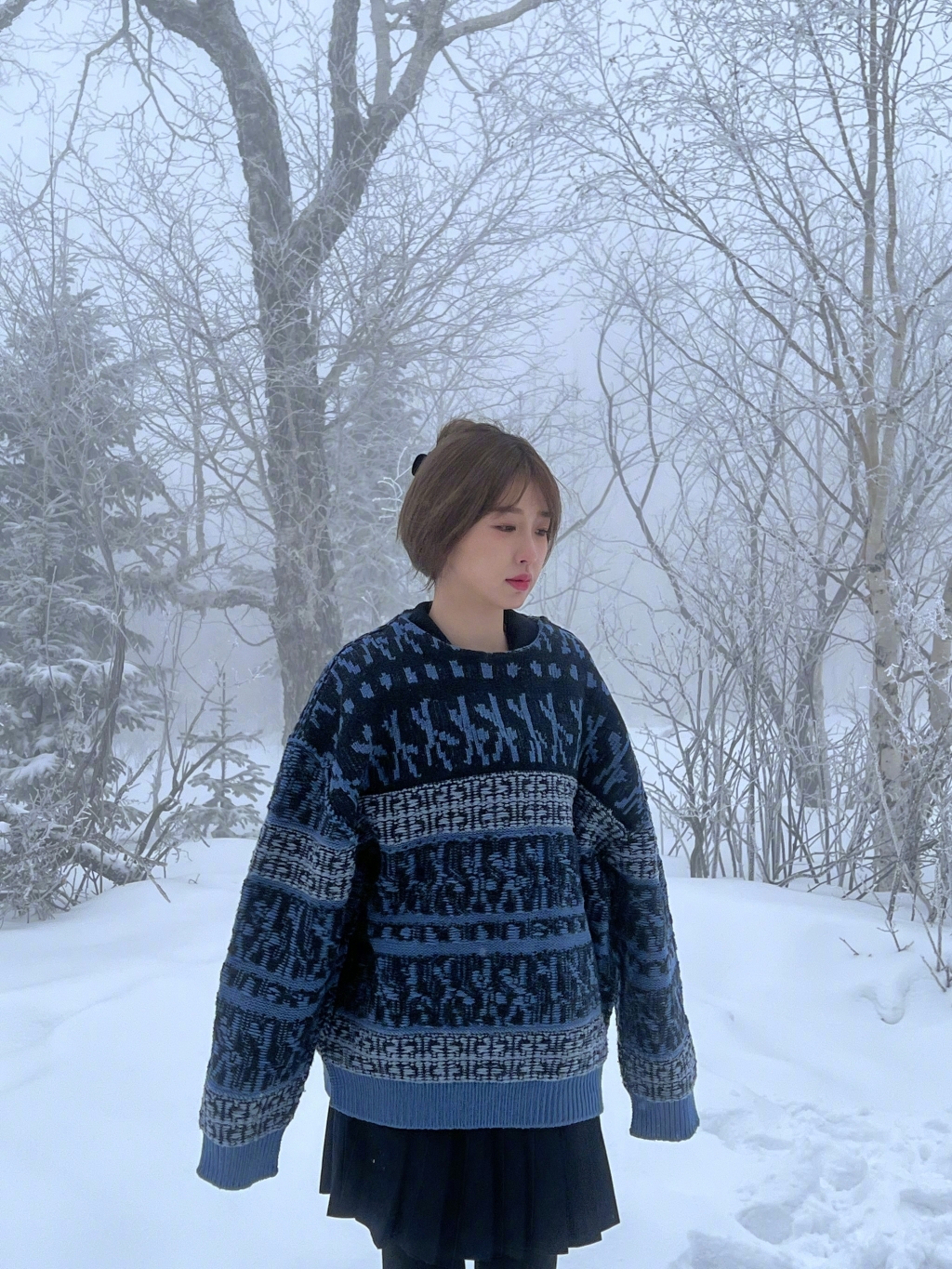 Ngu Thư Hân hóa công chúa tuyết nhẹ nhàng, xinh đẹp trong loạt ảnh mới