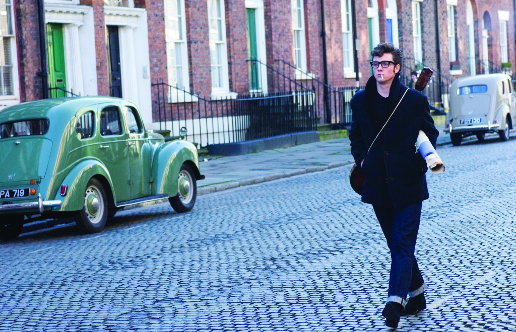 nowhere boy john lennon tuoi tho day noi buon