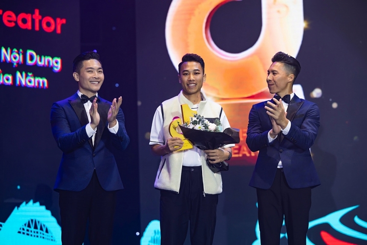 'Đêm Vinh danh TikTok Awards Việt Nam 2022': Hành trình tôn vinh tinh thần sáng tạo