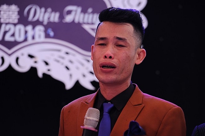Diễn viên hài Hữu Tín và dàn sao Việt sự nghiệp ‘lao dốc’ vì ma tuý!