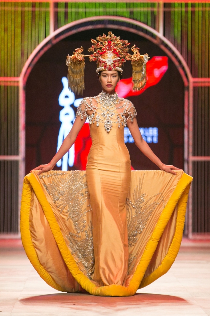 vietnams next top model chinh thuc tro lai cung phien ban moi
