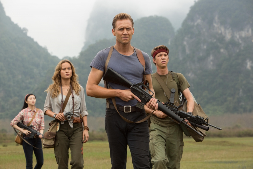 kong skull island tim kong tren dao dau lau