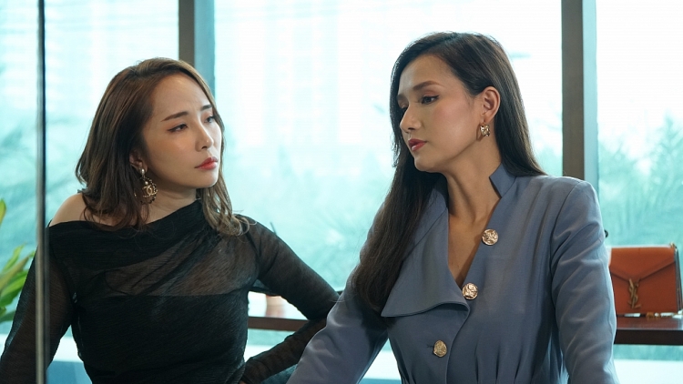 Lã Thanh Huyền: Vừa làm nghệ thuật vừa làm kinh doanh không khó!