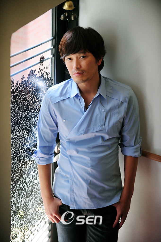 jung jae young tai ngo khan gia viet trong phim sat thu kep