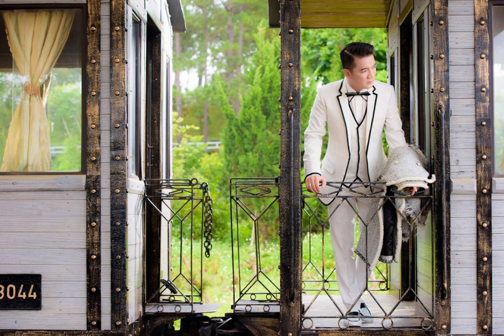 dam vinh hung tung hang doc truoc liveshow bolero