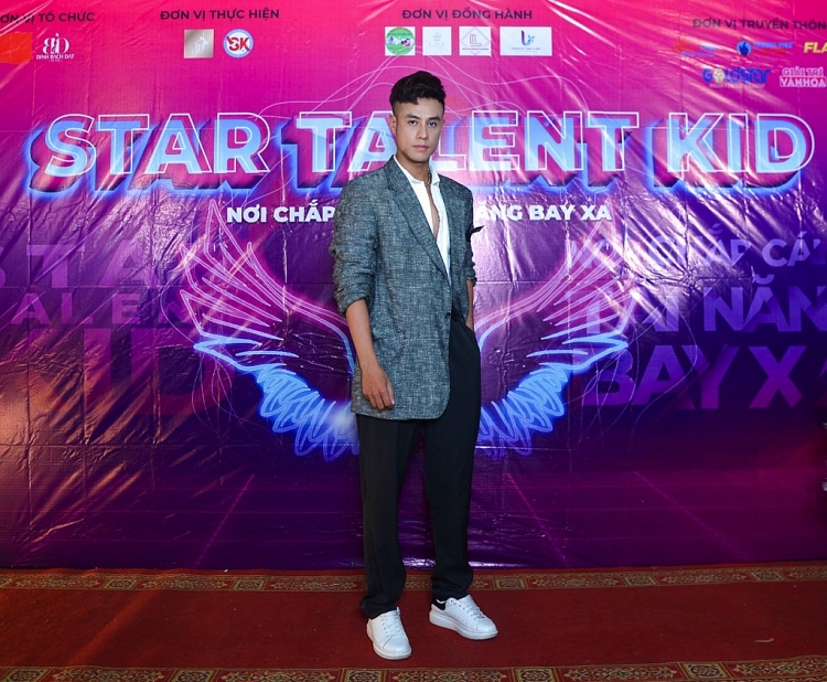Nam vương Mario Thành Tâm và Á hậu H'Ăng Niê ngồi 'ghế nóng' 'Star Talent Kid'