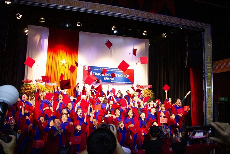 Trường Đại học Sân khấu - Điện ảnh TP. Hồ Chí Minh khai giảng năm học mới
