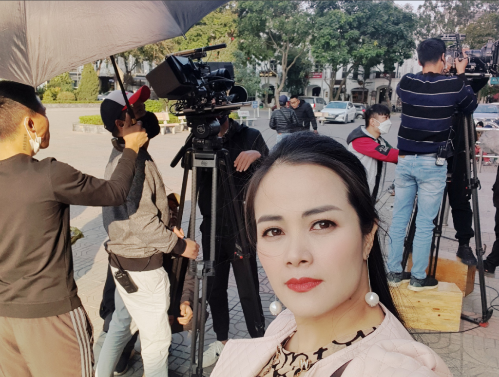 Diễn viên Thu Hà hé lộ 'cái kết cực gắt' dành cho 'bà chị chồng trời đánh' trong 'Thương ngày nắng về'