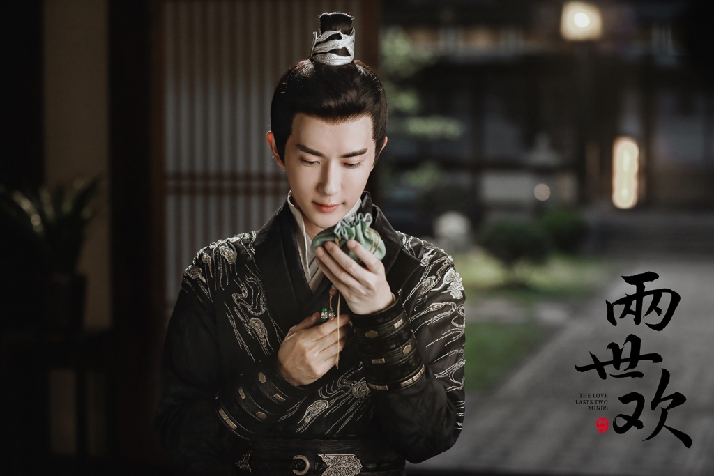 nam than co trang vu mong lung dot pha ban than tu su co chap