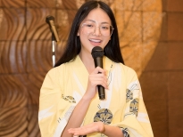 Hoa hậu Phương Khánh mặc kimono hát vọng cổ tại Nhật