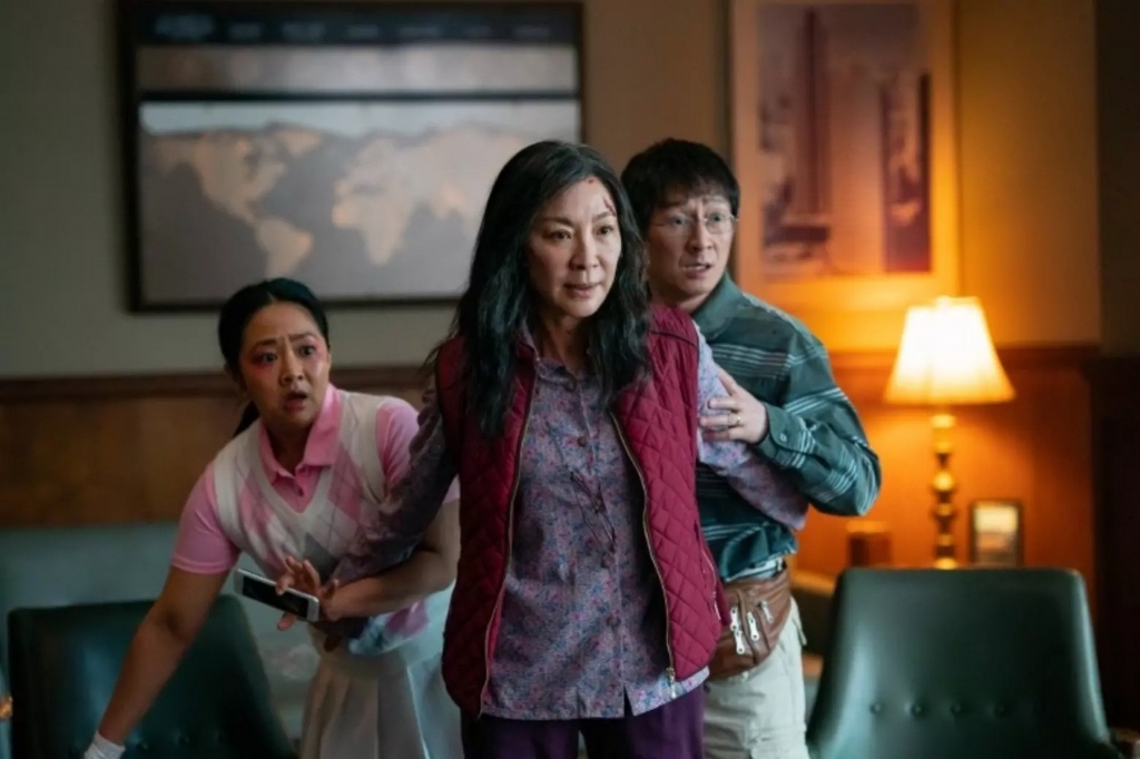 ‘Cơn bão’ phim nghệ thuật đổ bộ rạp chiếu Việt: Khán giả đón nhận ra sao?