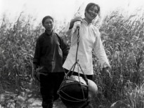 Bộ phim 'Cao lương đỏ' của Trương Nghệ Mưu được tái trình chiếu sau 30 năm