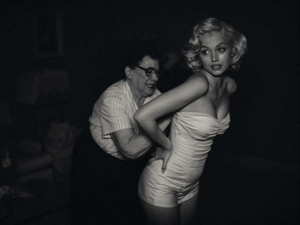 Blonde: Làm sống lại biểu tượng sắc đẹp Marilyn Monroe thế nào?