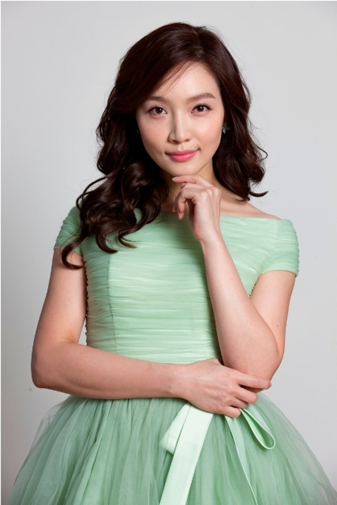 Lee Min Young: Cô nàng lọ lem từ trong phim đến ngoài đời