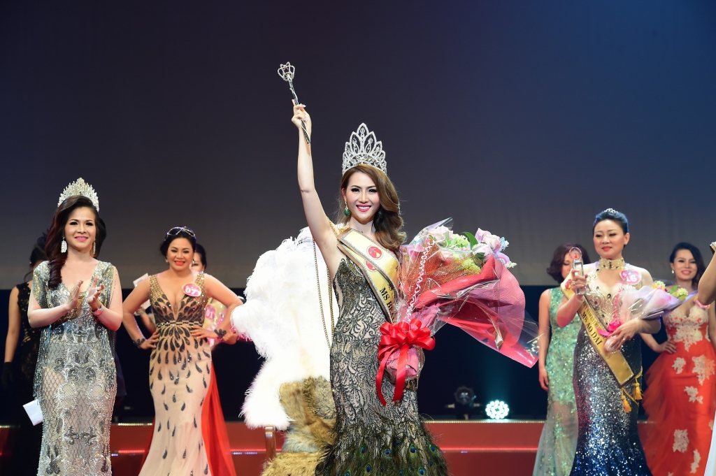 phan truc phuong dang quang hoa hau doanh nhan nguoi viet chau a 2017 tai nhat