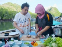 Khám phá Malaysia cùng vua đầu bếp Martin Yan trên HTV2