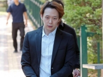 Park Yoo Chun bị nghi ngờ tái nghiện và tấn công tình dục nhưng sao vẫn thắng 'Ảnh đế' ở LHP Mỹ?