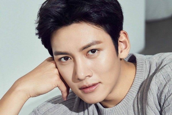 Seo Ye Ji liệu có tái xuất màn ảnh hậu scandal và sánh vai bên cạnh nam thần Ji Chang Wook như lời đồn?