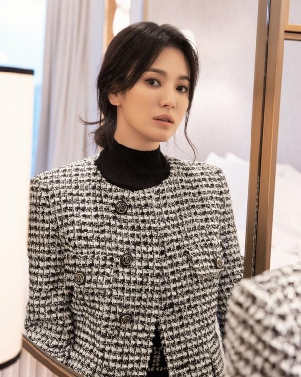 Song Hye Kyo bị netizen 'la ó' vì vai diễn quá chênh lệch với nam thần kém tuổi Lee Do Hyun ở phim mới