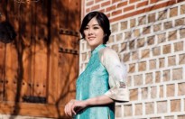 Hoa hậu Huỳnh Tiên thướt tha với áo dài Việt trên đất Hàn