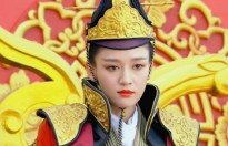 Dương Mịch bị tố cướp vai diễn của Trần Kiều Ân trong phim "Phù Dao hoàng hậu"