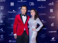 Hoa hậu Diễm Châu yêu kiều, quyến rũ đọ dáng cùng dàn mỹ nhân Việt trên thảm đỏ