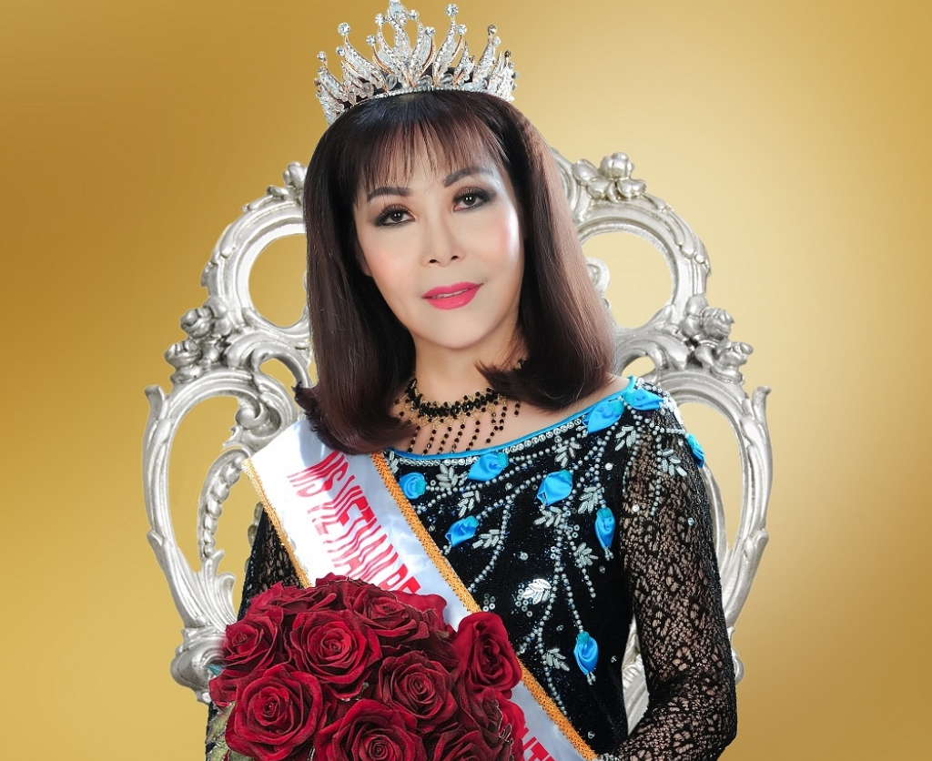 Hoa hậu phu nhân Ngô Xuân Dung: 'Đối với tôi gia đình luôn là số 1'