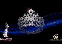 Cận cảnh chiếc vương miện hơn 3,6 tỷ đồng của 'Miss Viet Nam World France 2019'