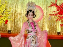 Trịnh Kim Chi hé lộ hình ảnh lộng lẫy khi hóa thân vào vai Thiên Hậu trong 'Táo quân' của HTV9