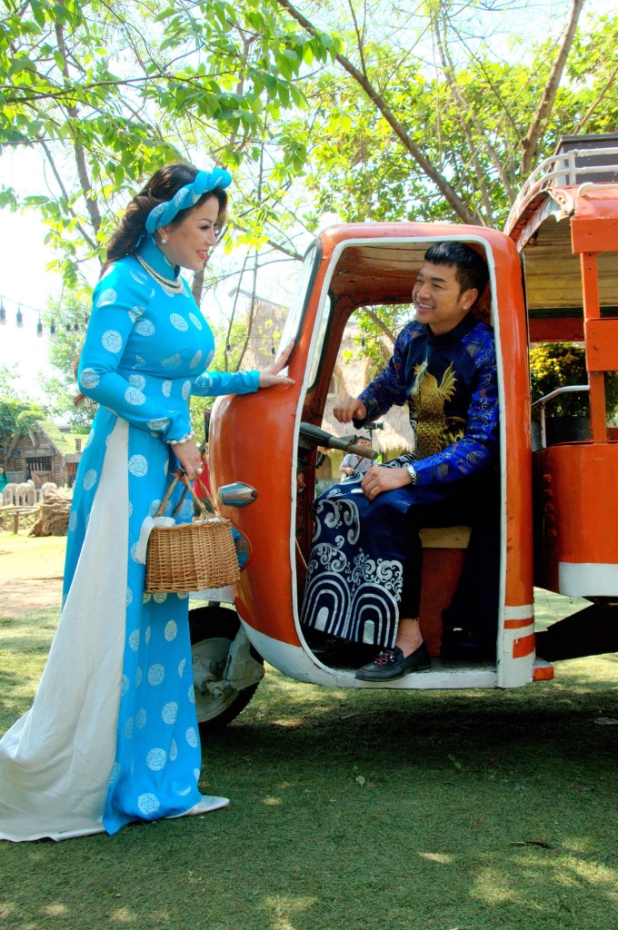 hoa hau ngoc bao tram du xuan cung danh hai quang minh