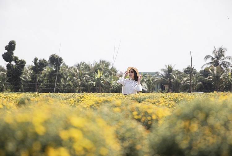 tuyet nga mang ca ekip ve nha cong tu bac lieu quay mv moi