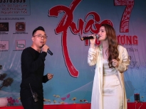 Hồ Ngọc Hà song ca cùng Nguyễn Hồng Thuận tại đêm nhạc gây quỹ từ thiện 'Xuân yêu thương 7'