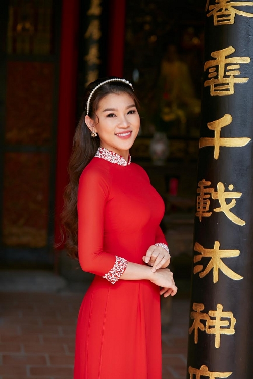 truong bao nhu chup anh sieu hai cung con trai