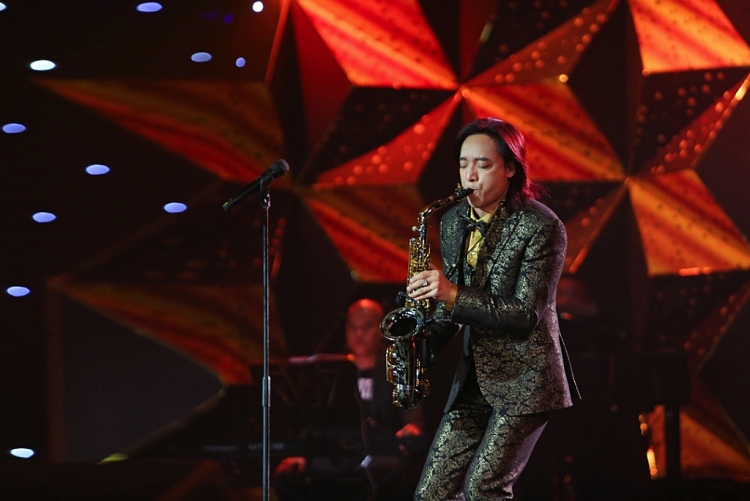 Hoài Phương lần đầu tổ chức live concert tại Việt Nam