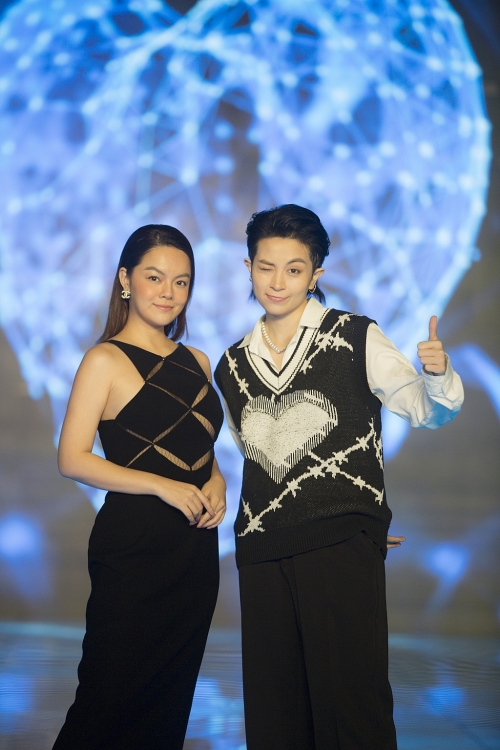 Nghệ sĩ Xuân Bắc bất ngờ làm 'host' tại show 'Chân ái 4.0'