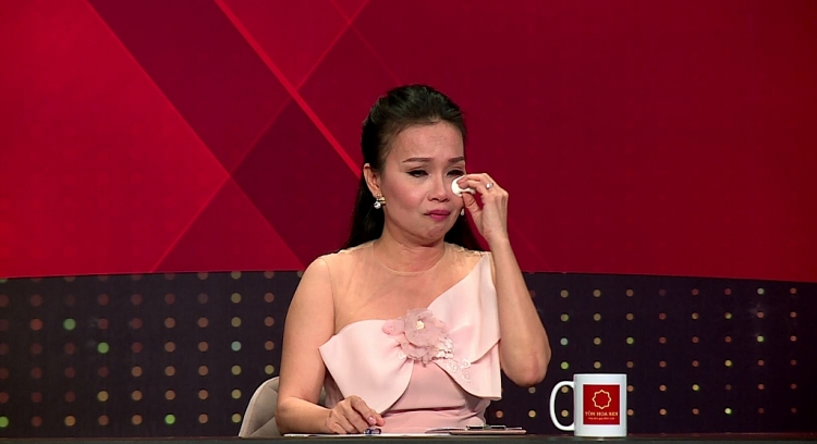 MC Quyền Linh khoe giọng hát 'đốn tim' trên sân khấu 'Hát cho ngày mai'