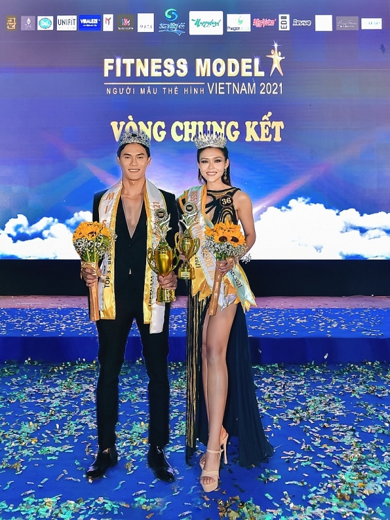 Hữu Anh – Thanh Nhi đăng quang 'Vietnam Fitness Model 2021'