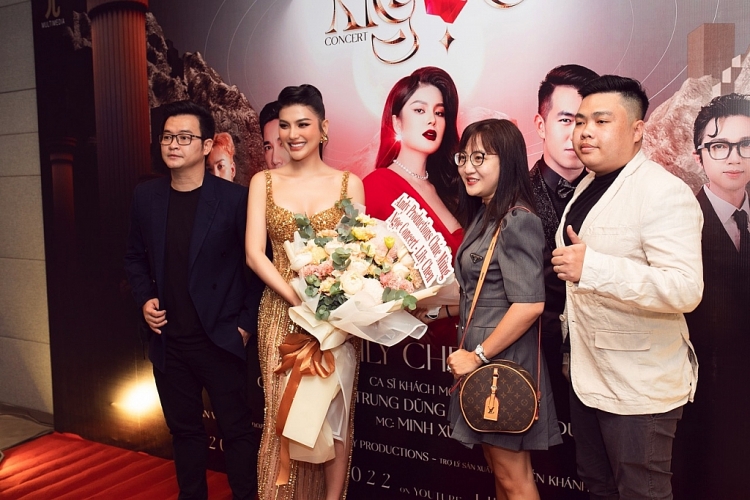 Nguyễn Minh Cường mở đầu năm mới bằng 'Ngọc Concert' với tiếng hát Lily Chen