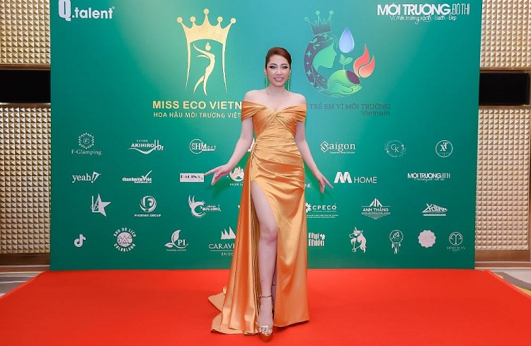 Hoa hậu Đặng Thu Thảo, Nhật Kim Anh, 'ngồi ghế nóng' 'Hoa hậu môi trường Việt Nam'