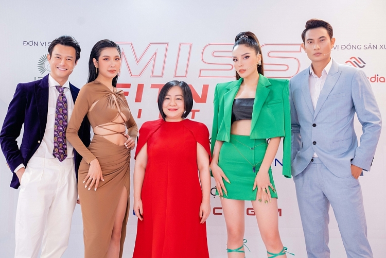 Visual đỉnh cao, thu hút chú ý của Nguyễn Anh Dũng tại 'Miss Fitness Vietnam 2022'