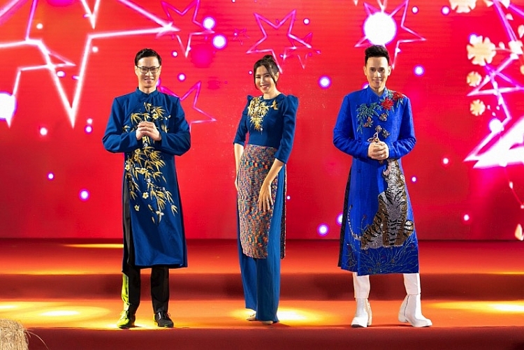 Bữa tiệc âm nhạc đặc biệt 'MC Show' quy tụ 30 nghệ sĩ nổi tiếng Việt Nam