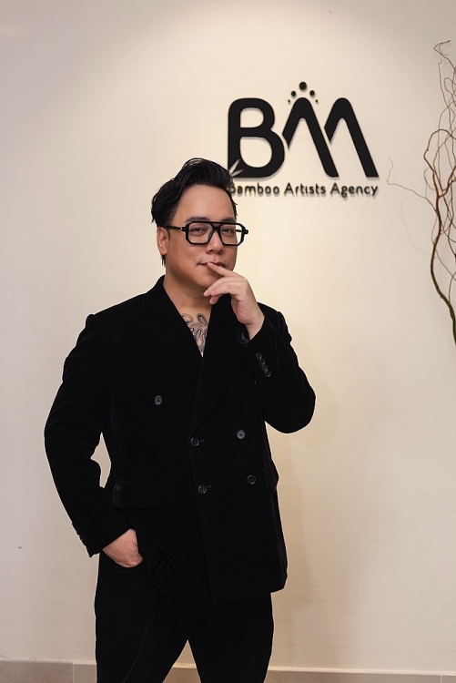 MC Tùng Leo ký kết hợp đồng với Bamboo Artists Agency