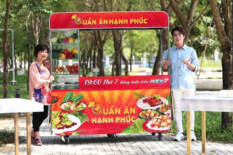 'Quán ăn hạnh phúc' đổi format mới, nghệ sĩ Phi Phụng và Võ Tấn Phát trở thành chủ quán ăn