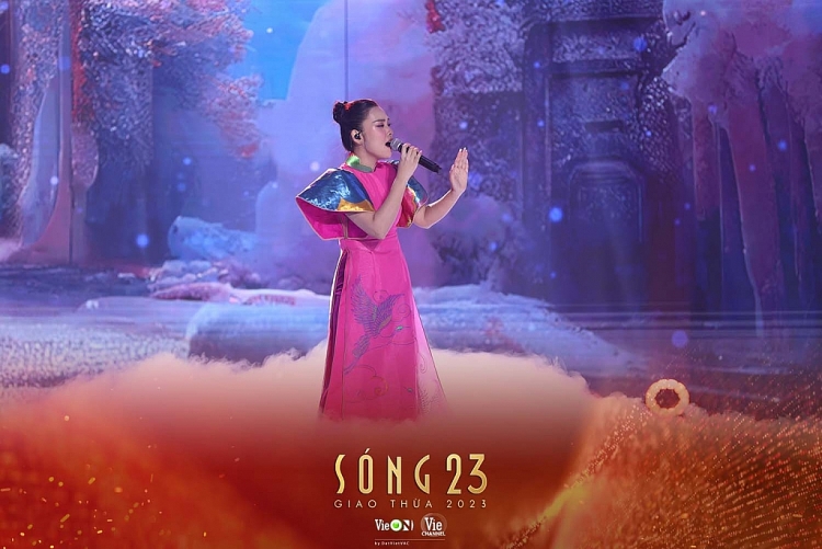 Siêu hot 'Sóng 23': Xuất hiện nhân vật mascot đầu tiên của 'The masked singer Vietnam' mùa 2, O Sen – Lady Mây – Phượng Hoàng Lửa hội ngộ