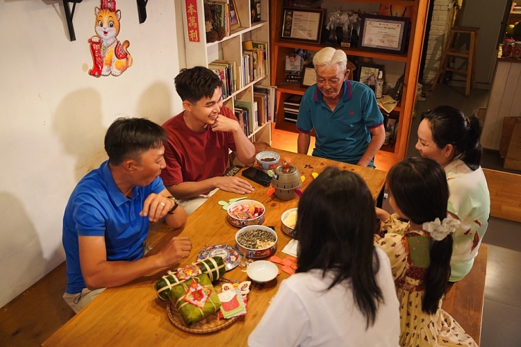 Đoạn kết ngọt ngào cho chuyến du lịch của bố con Jun Phạm