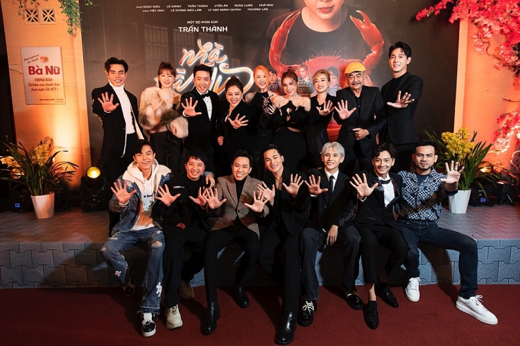 Loạt nghệ sĩ đến mừng phim mới của Trấn Thành tại Hà Nội